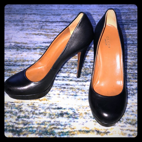 Gucci Shoes - Authentic Gucci platform pumps. Size 38